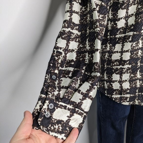 J Crew black brown cream plaid ruffle neck 100% silk button up M - Picture 2 of 8